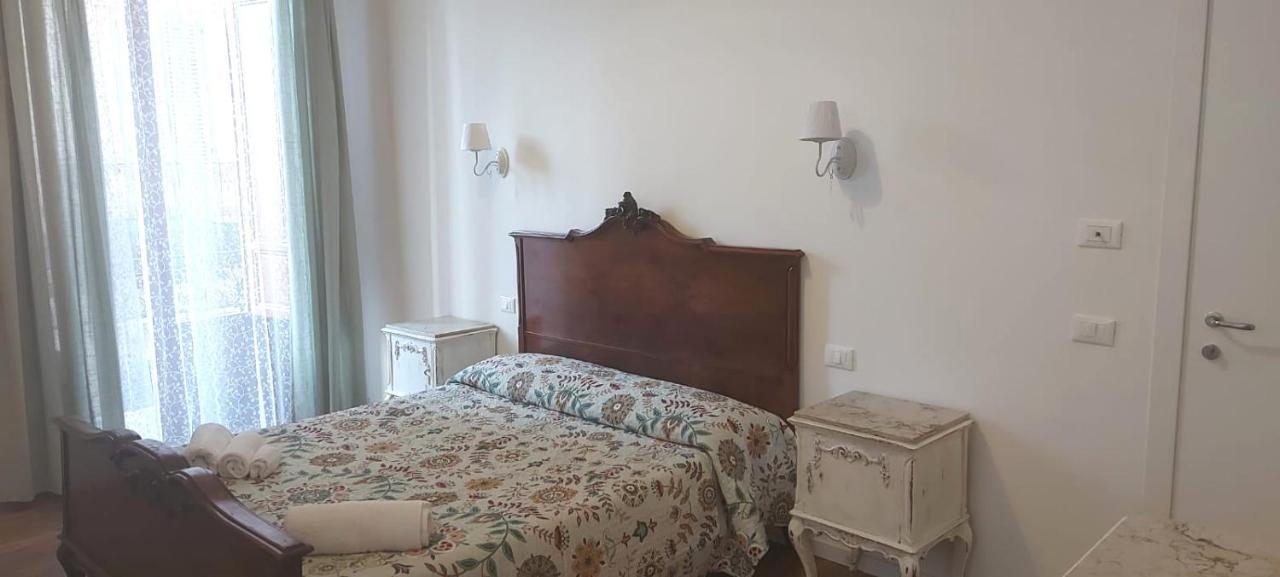 Casa Fileti Bed and Breakfast Palermo Buitenkant foto