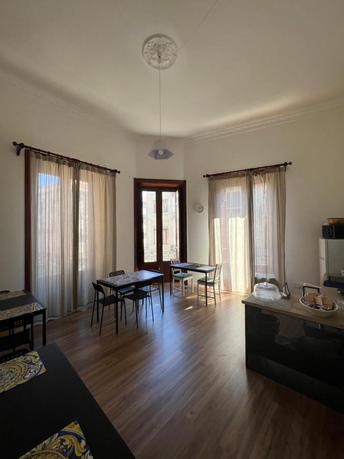 Casa Fileti Bed and Breakfast Palermo Buitenkant foto